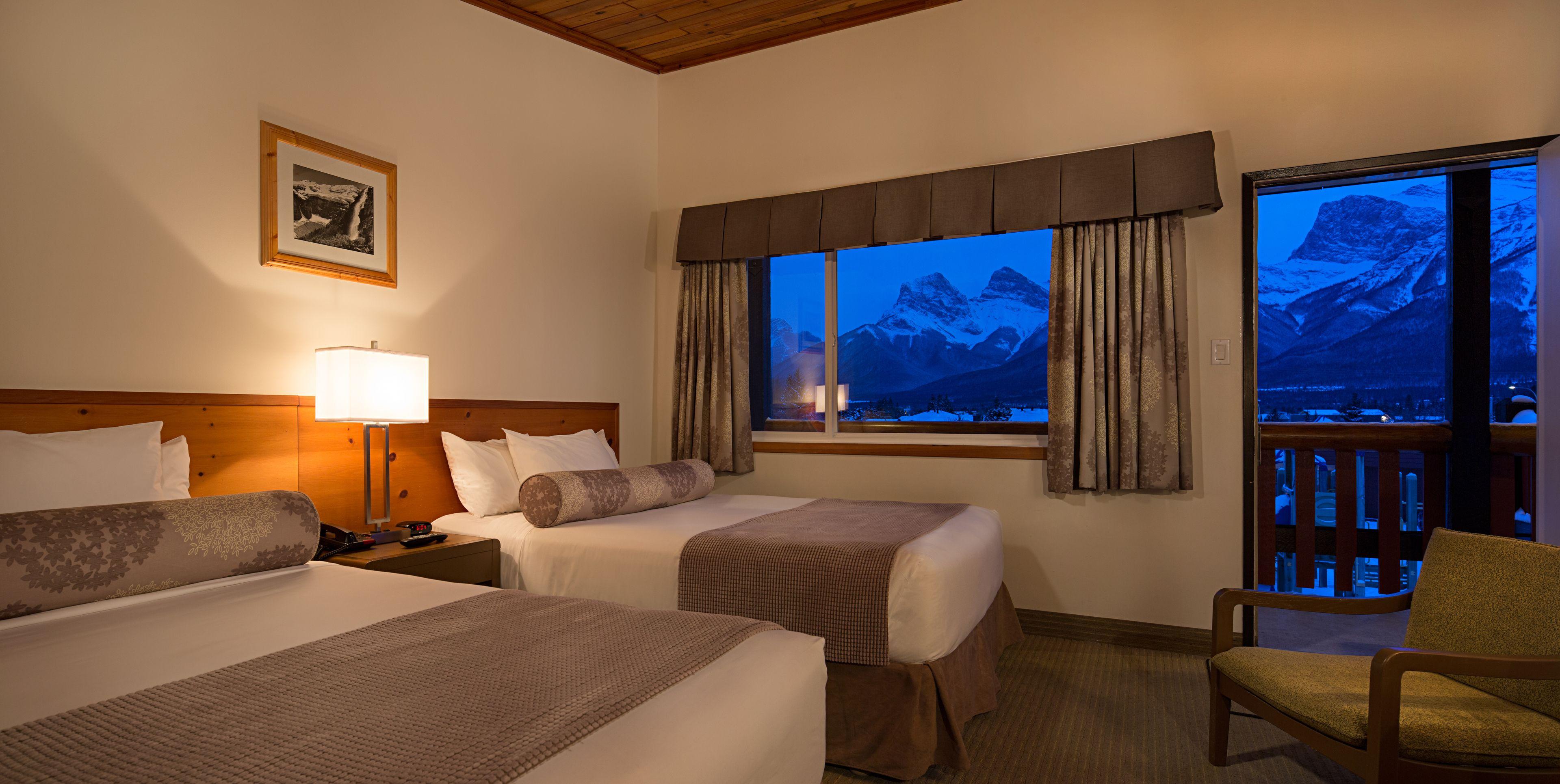 ROCKY MOUNTAIN SKI LODGE | ⋆⋆ | CANMORE, CANADA | SEASON DEALS FROM $158